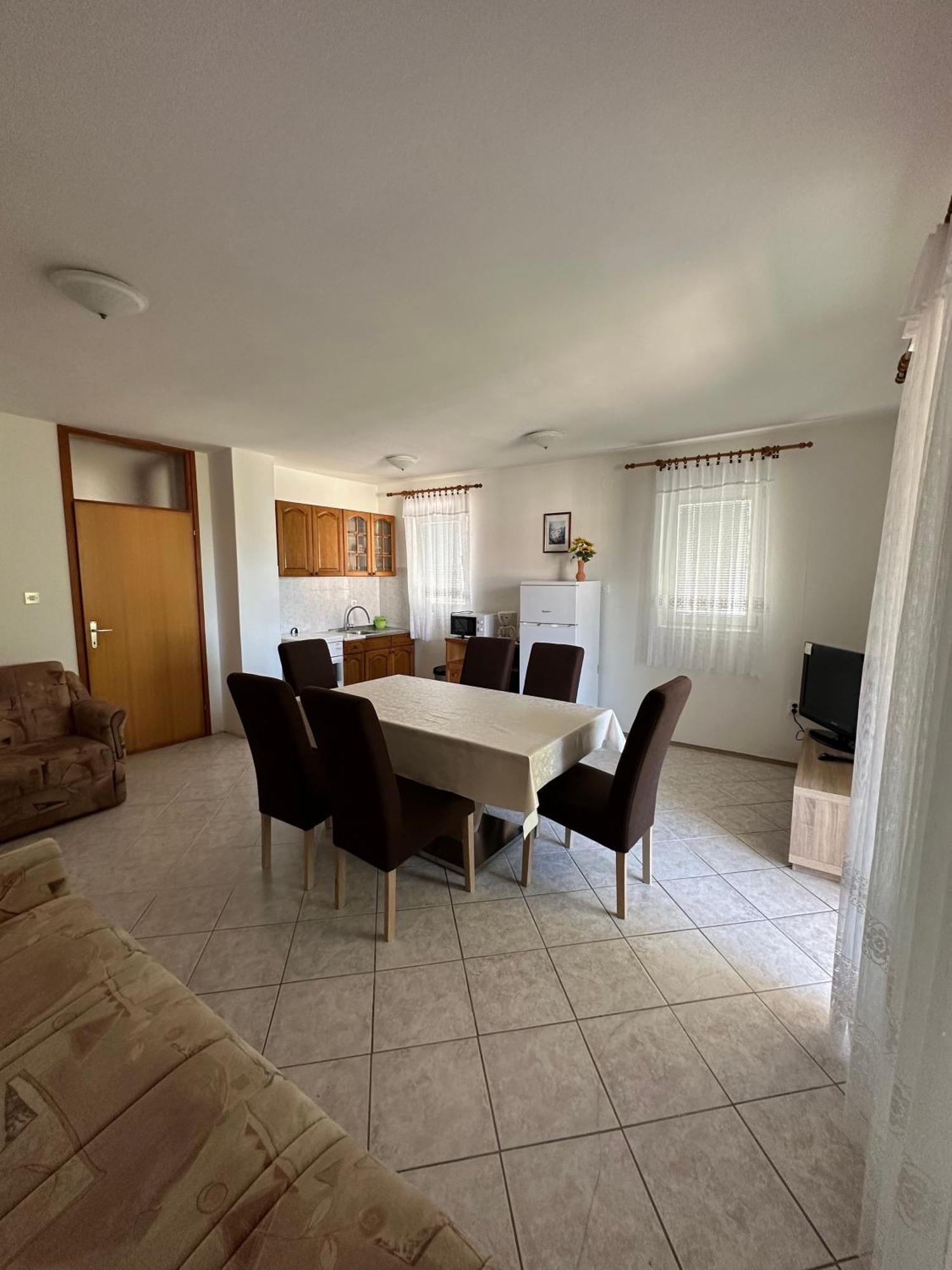 Apartmani Ana Malinska Extérieur photo