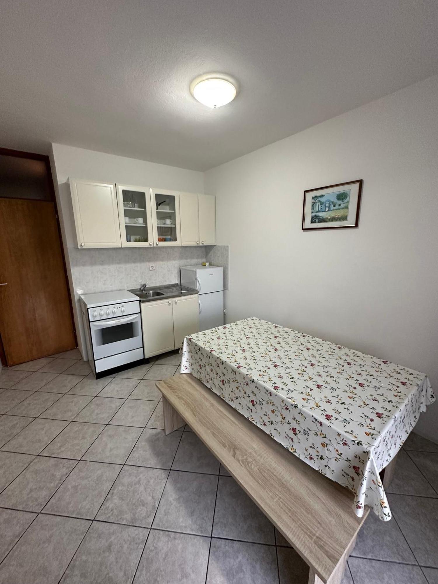 Apartmani Ana Malinska Extérieur photo